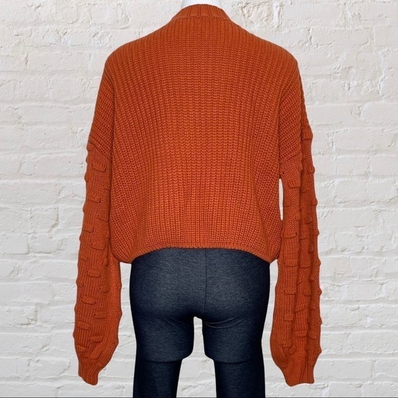 Balloon sleeve acrylic sweater in orange, XL - Picture 3 of 6
